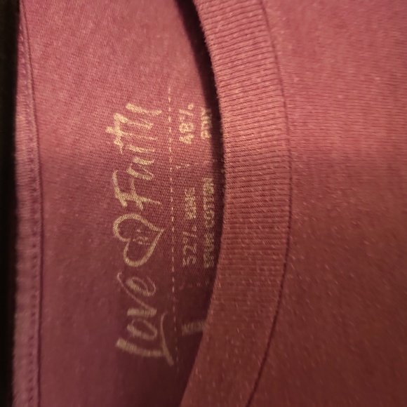 Top - Picture 2 of 2